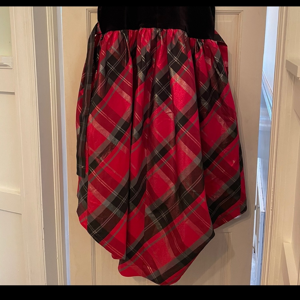 Holiday dress - Picture 2 of 2